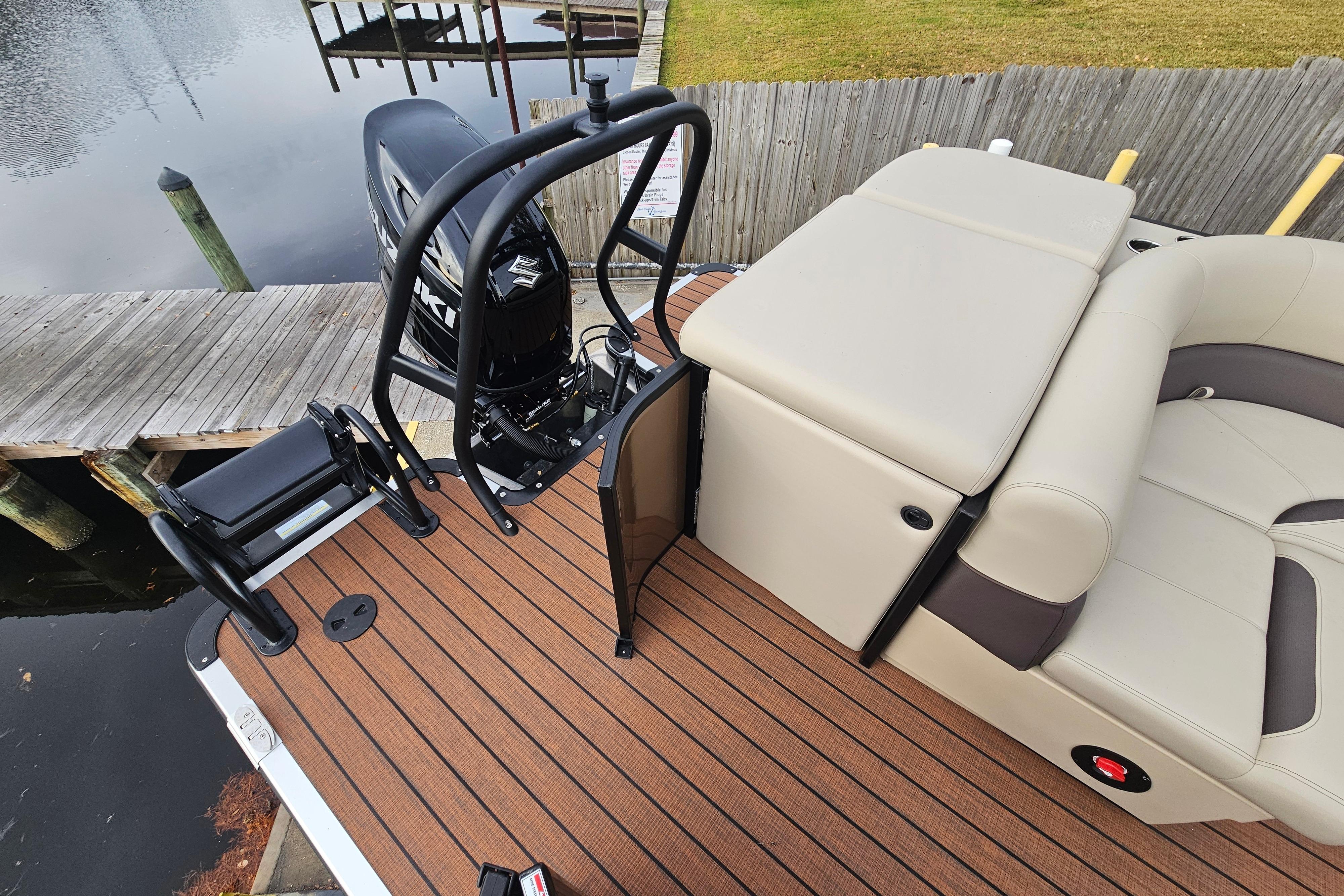 2026 Bentley Pontoons Legacy 243 Cruise with sleek deck and comfortable seating.
