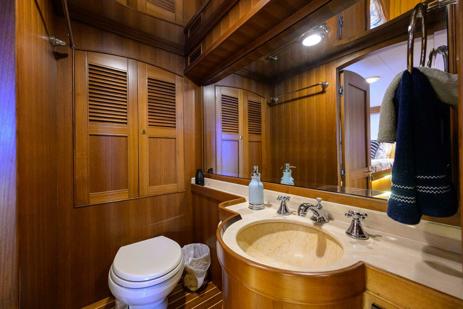 2011 Marlow 97 Explorer - Image 35