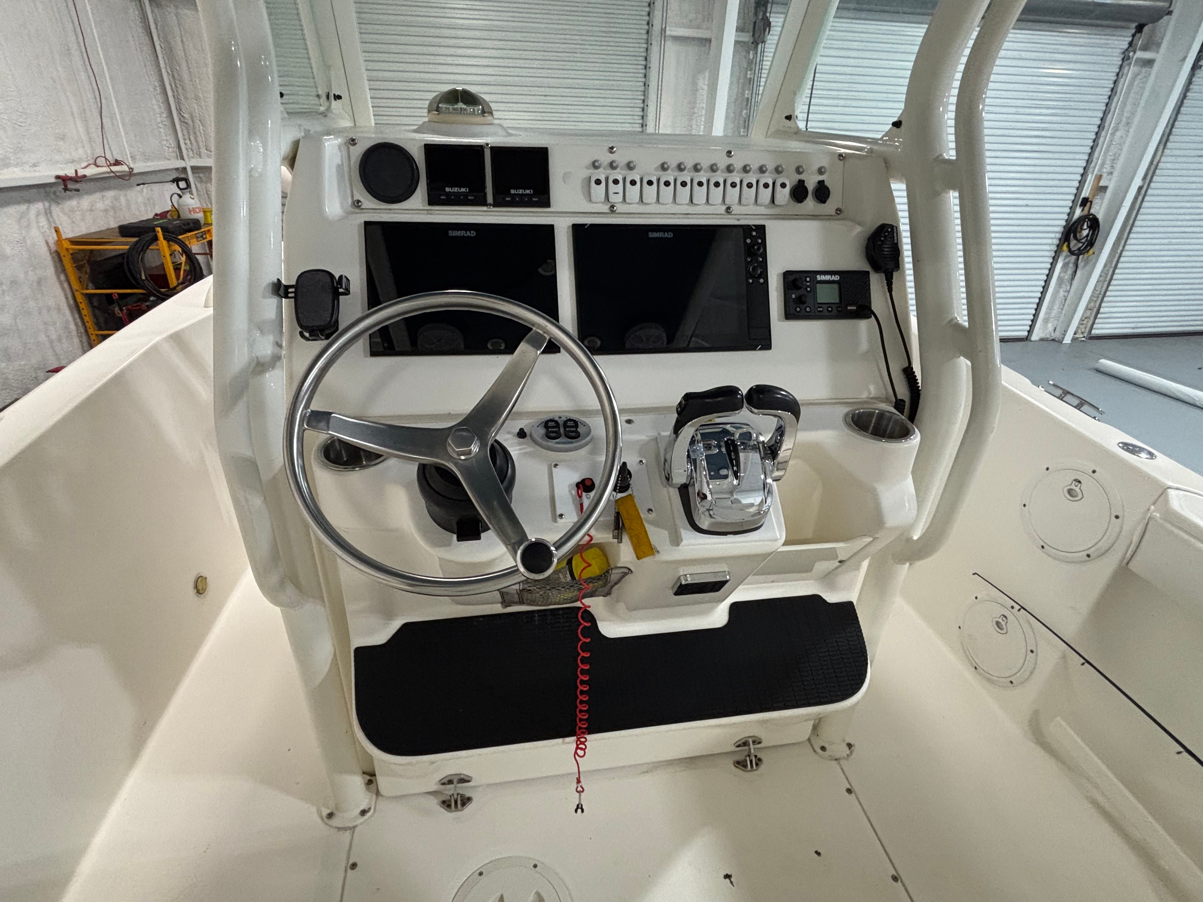 2007 Everglades 2400 - 19