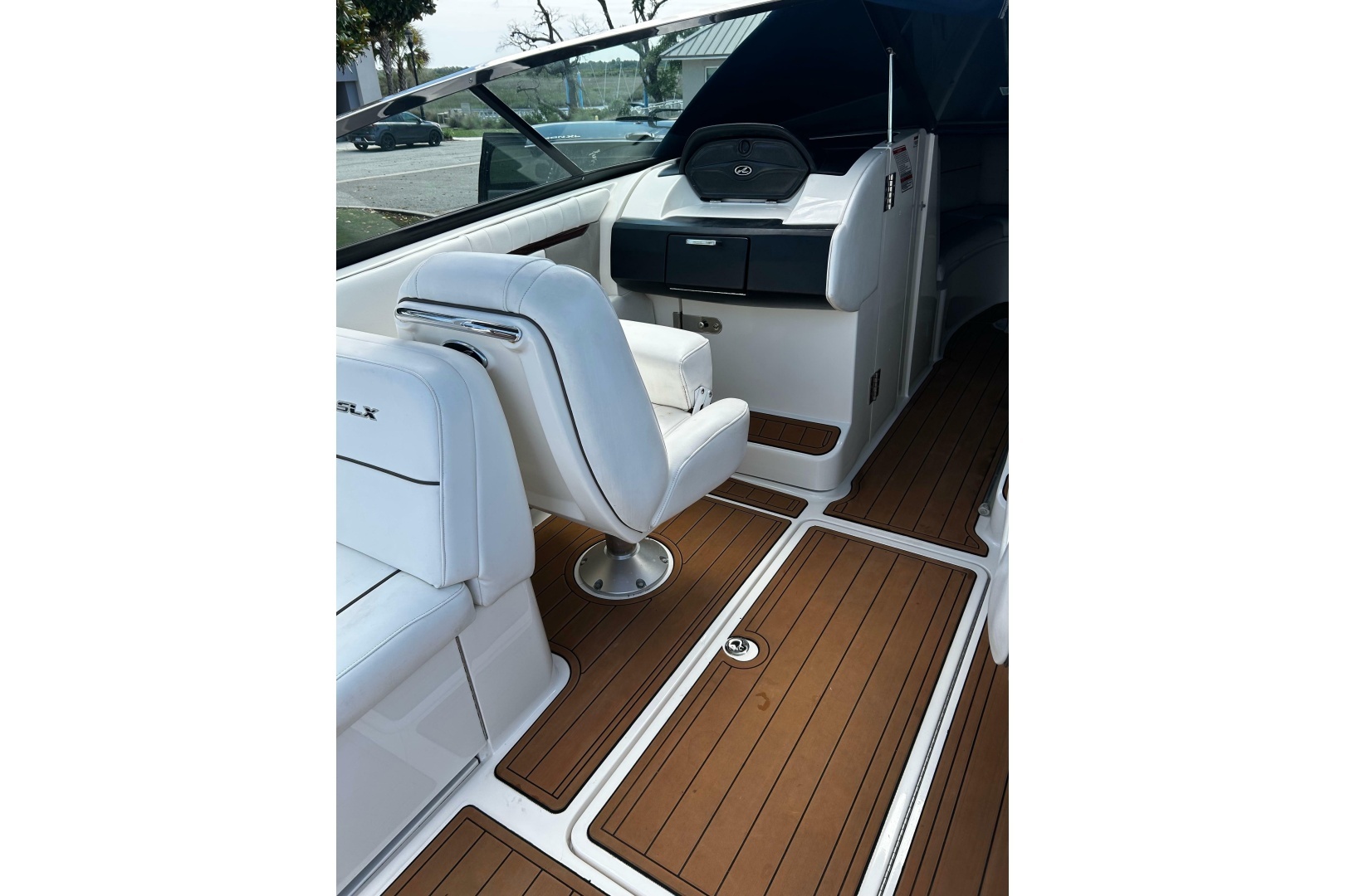 2008 Sea Ray 270 Sundeck - Image 36