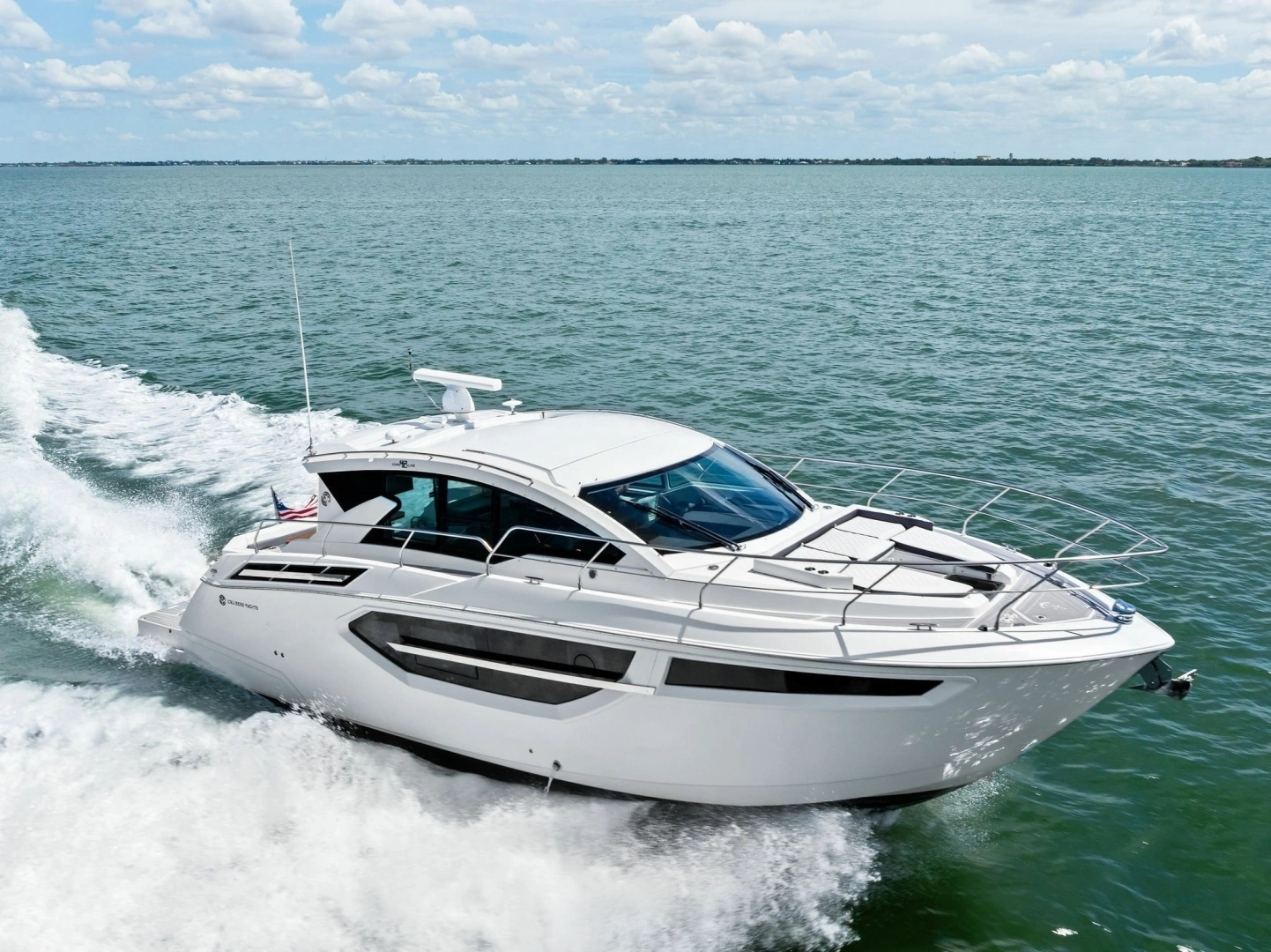 2019 Cruisers Yachts 42 Cantius - Image 73