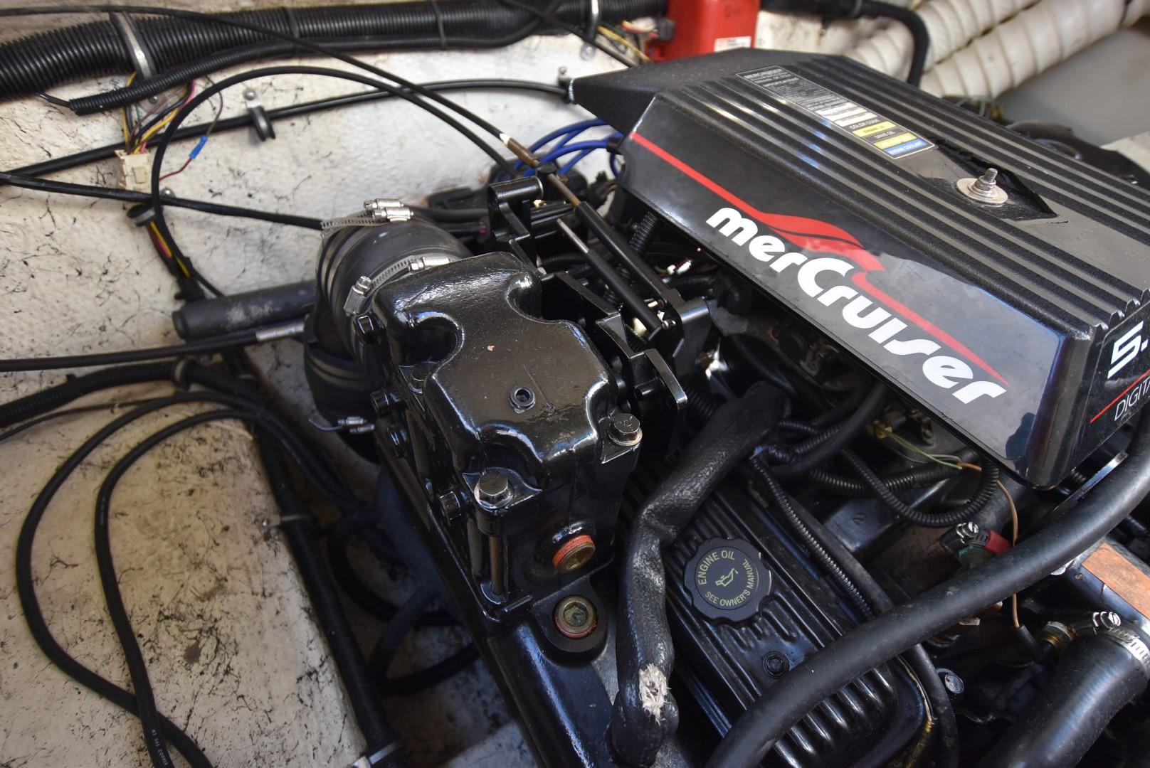 Engine of 1999 Rinker 270 Fiesta Vee boat with MerCruiser components.