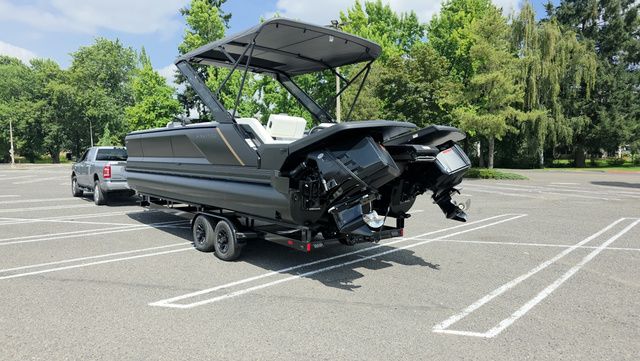 2025 Manitou 26' Explore 6' Max Deck With Dual 150hp Motors - 12