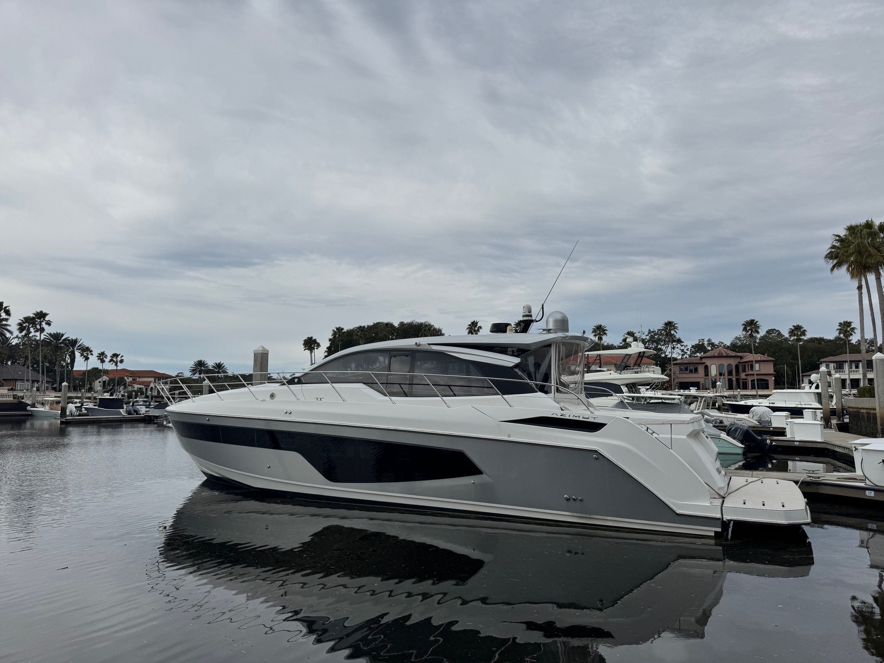 2019 Azimut Atlantis 51