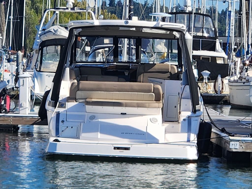 2013 Regal 35 Sport Coupe - 4