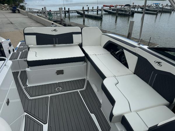 2018 Monterey 258 Super Sport boat interior with sleek seating and modern design.