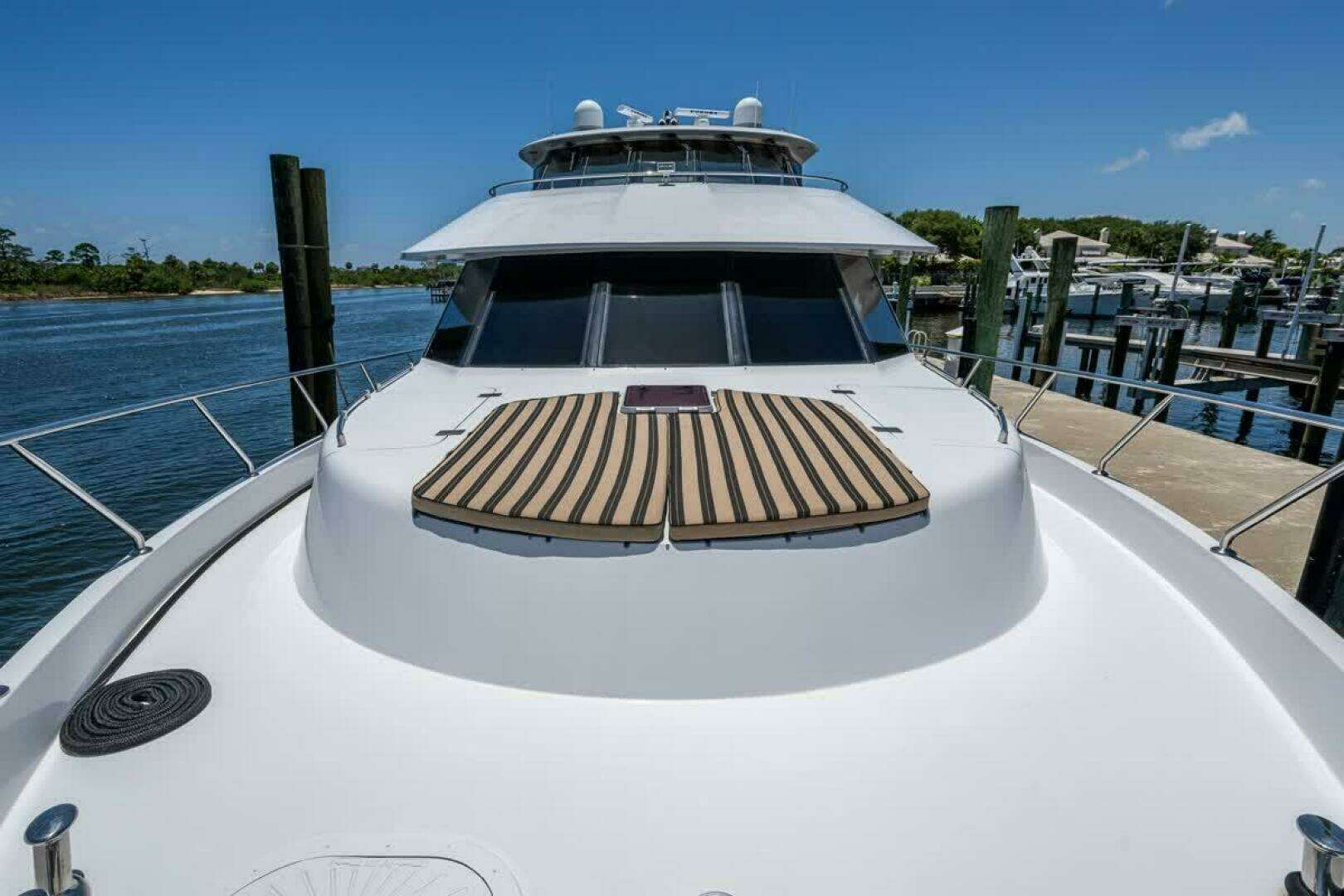 2005 Ocean Alexander 78 Pilothouse - Image 19