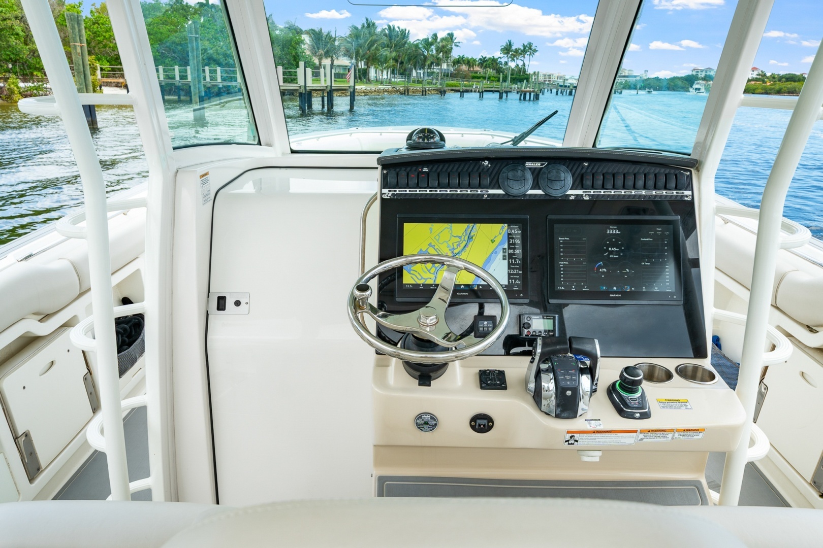 2018 Boston Whaler 380 Outrage - Image 16