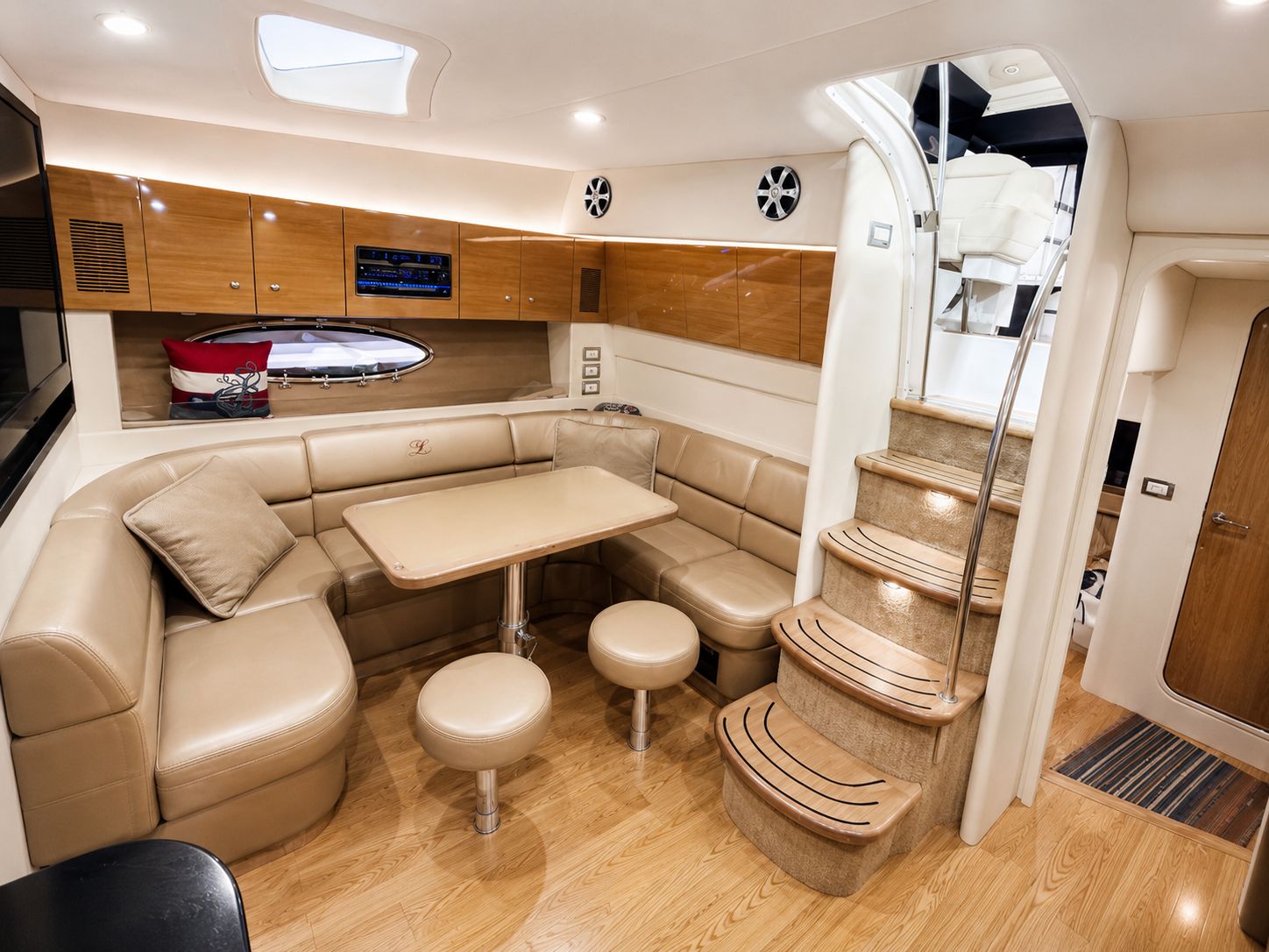2011 Formula 45 Yacht - 8