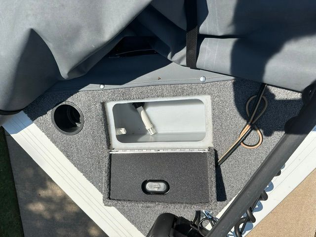 2016 Crestliner 1950 Fish Hawk WT - 11