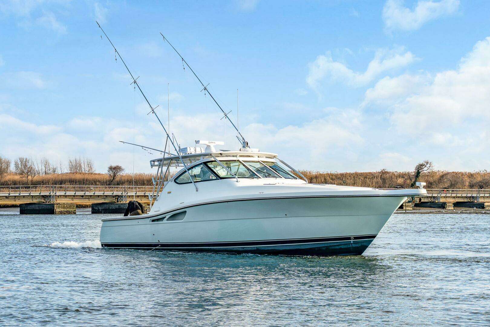 2006 Tiara Yachts 4200 Open - Image 15