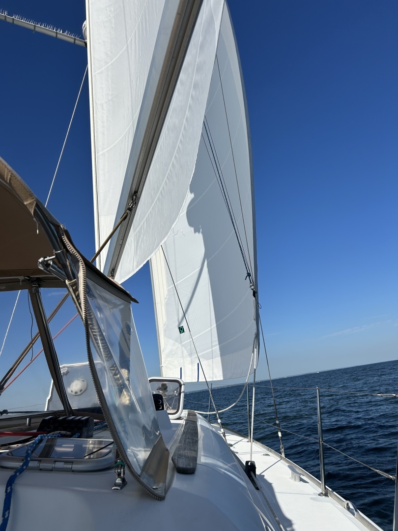 2007 Jeanneau Sun Odyssey 42i - Image 26