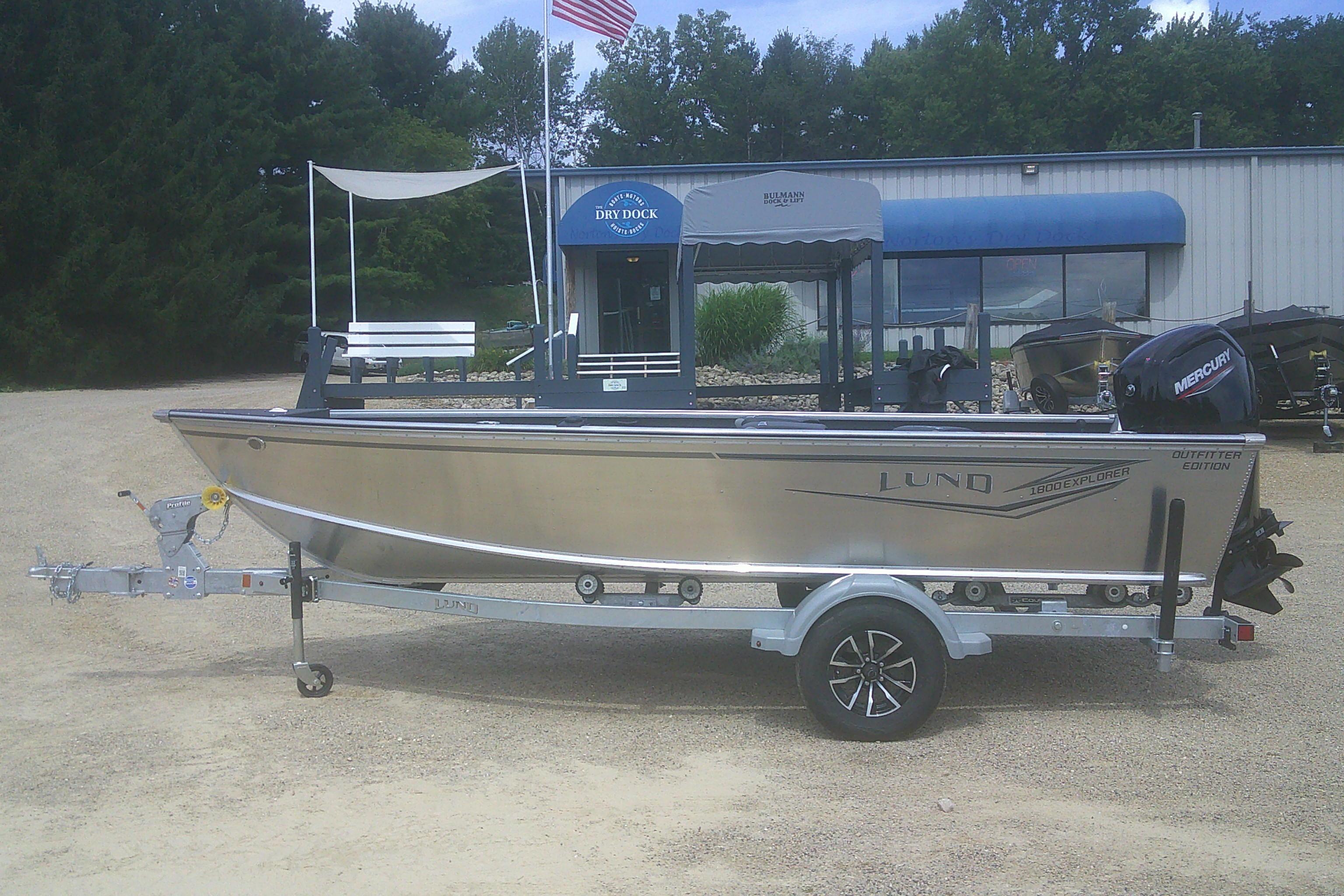 2026 Lund 1800 Explorer Tiller