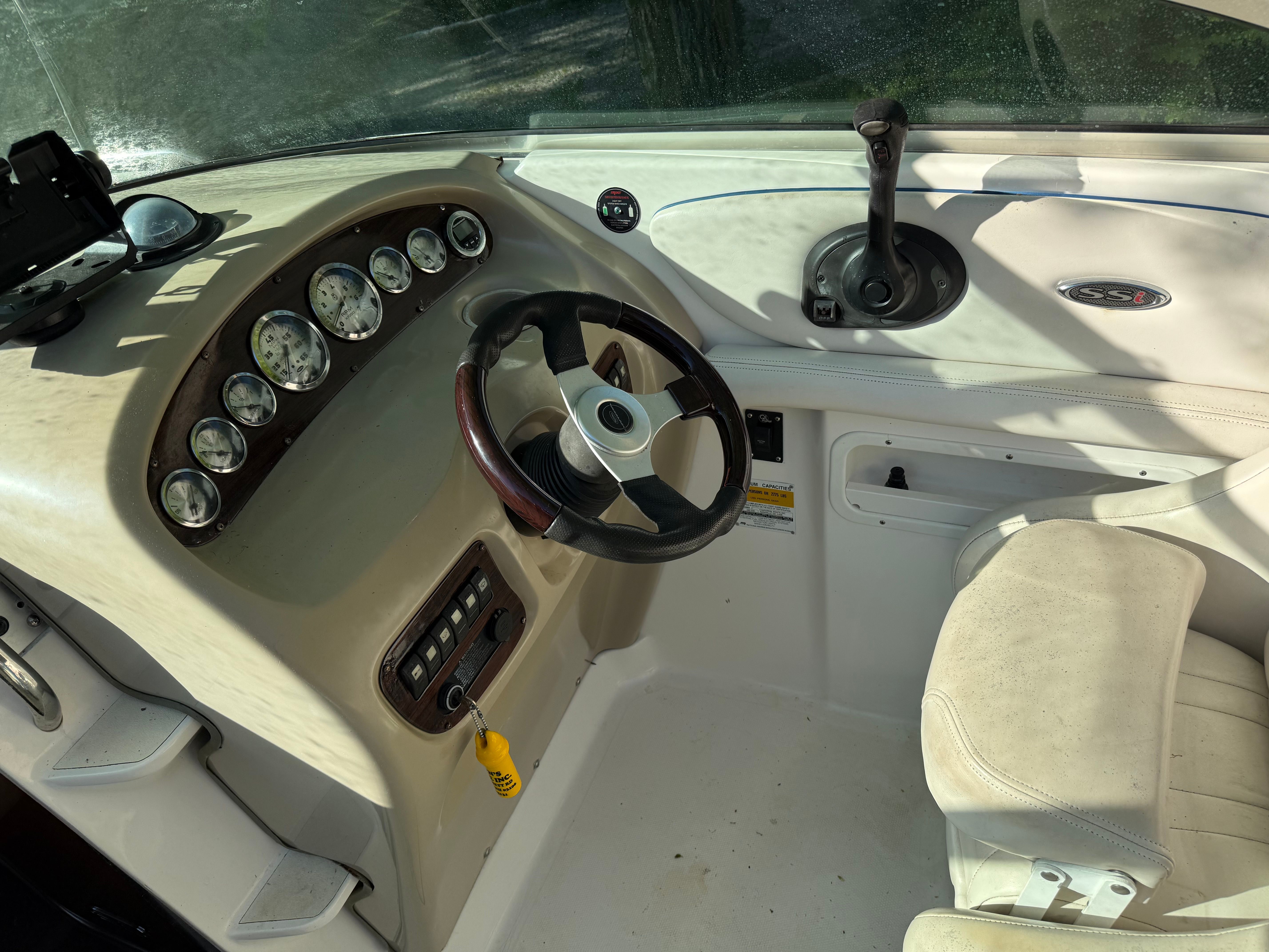2001 Chaparral 265 SSi - 11