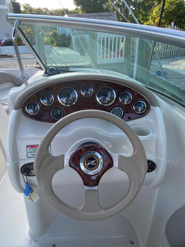 2002 Sea Ray Sundeck - 5