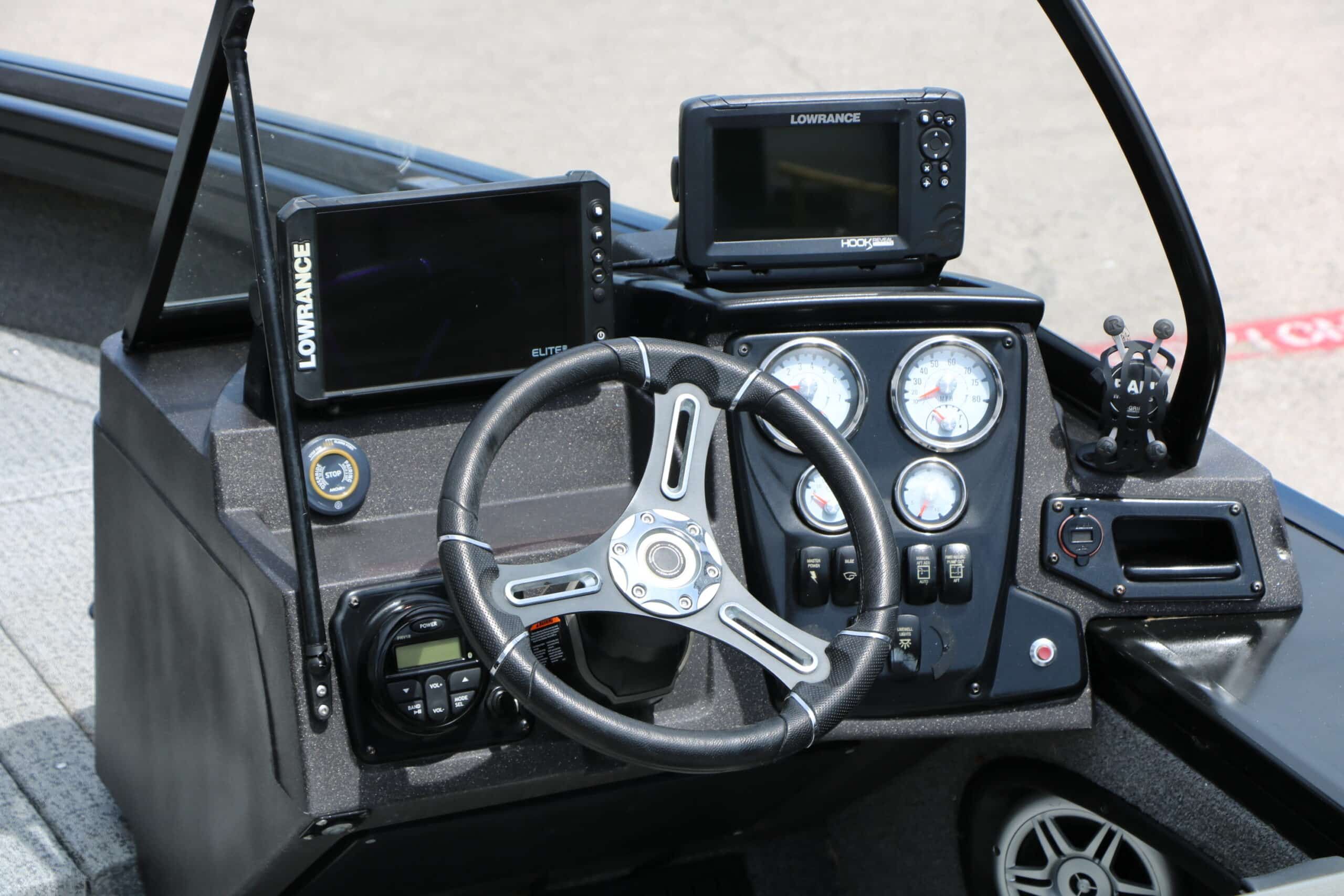 2022 Tracker Targa 19C - 18