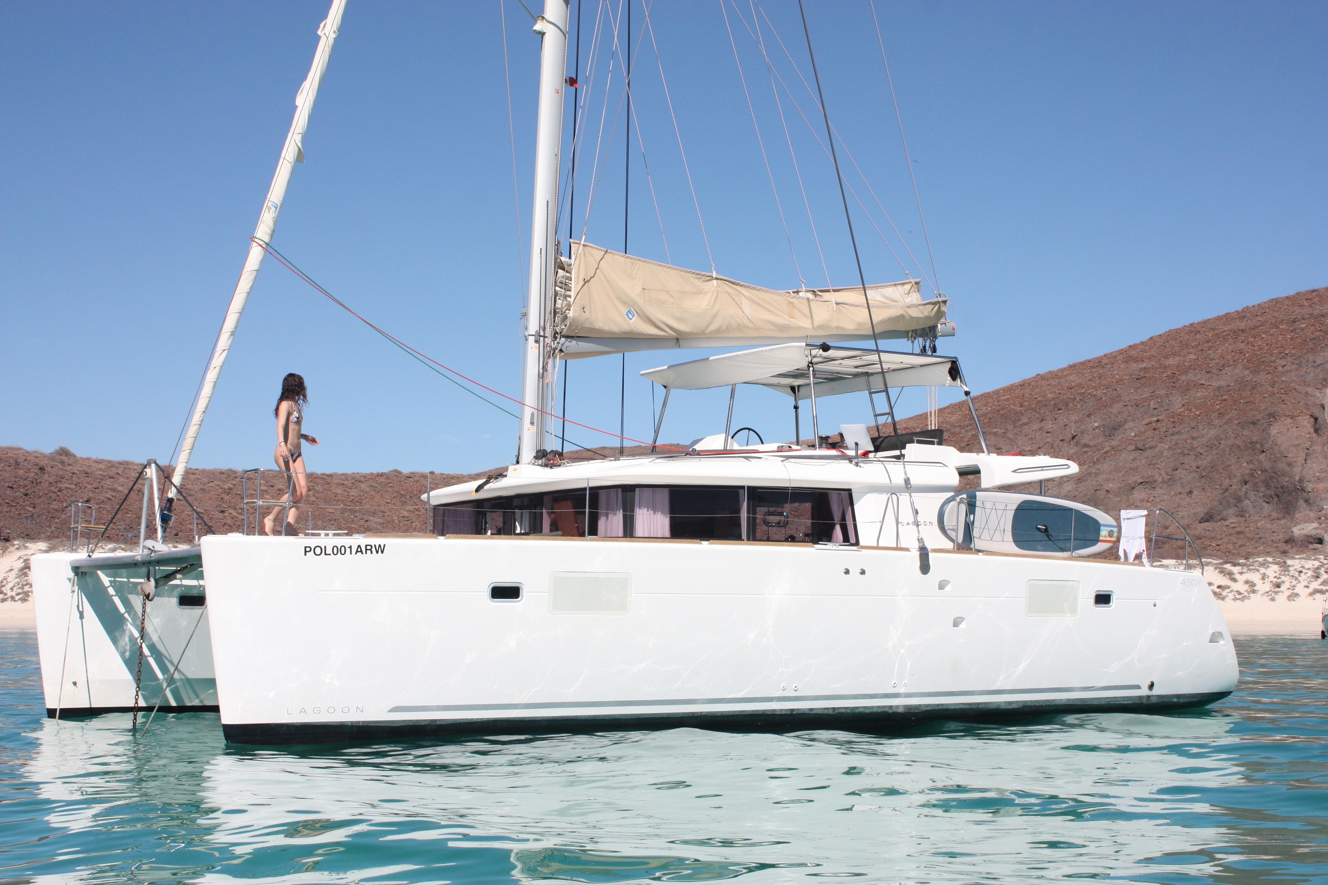 2019 Lagoon 450 F