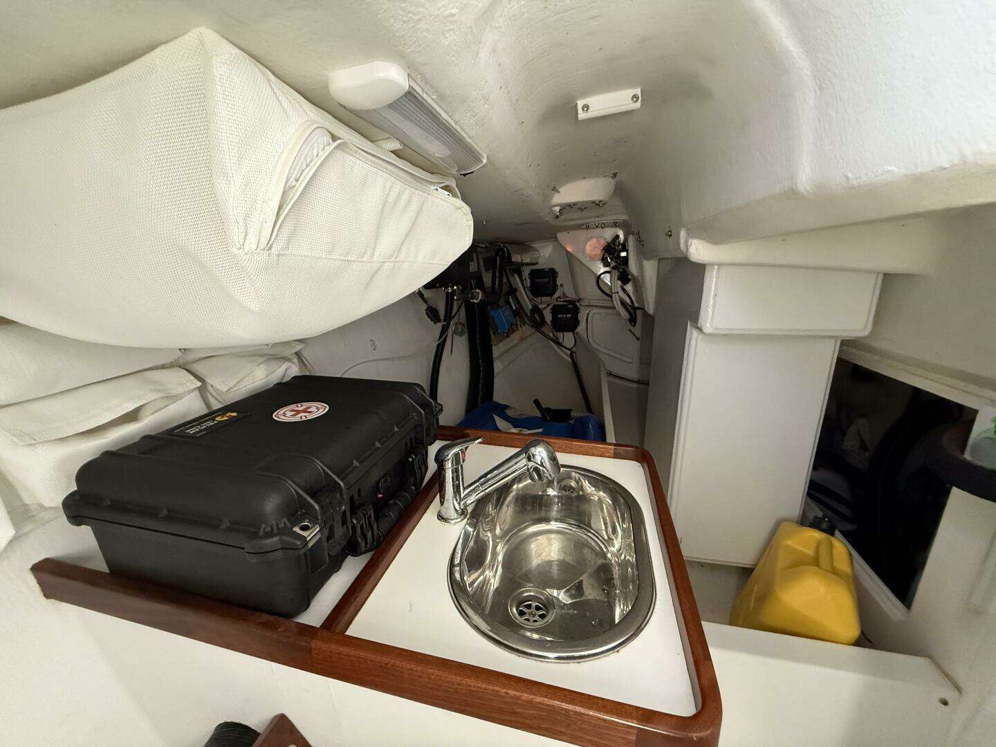 2018 J Boats J121 - Image 32