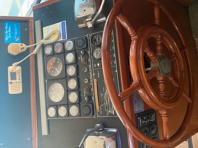 2000 Jefferson Marlago 46 Sundeck - 6