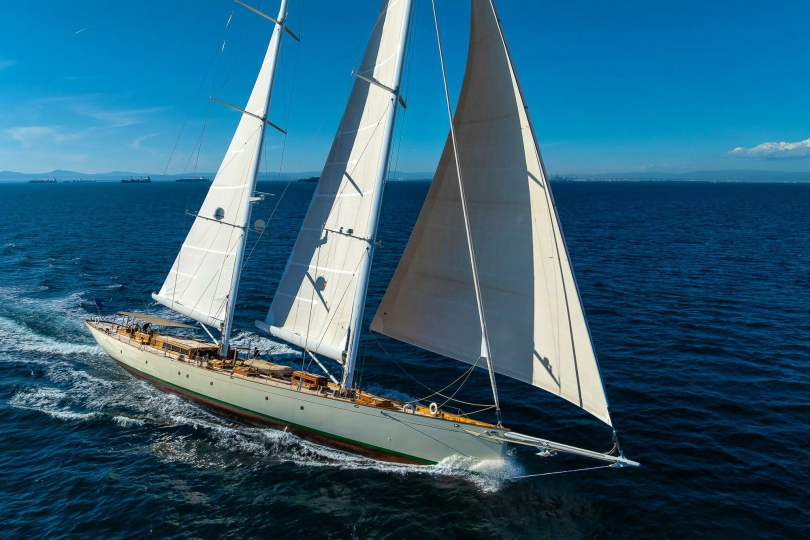 2014 Astilleros Buquebus Custom - Image 10