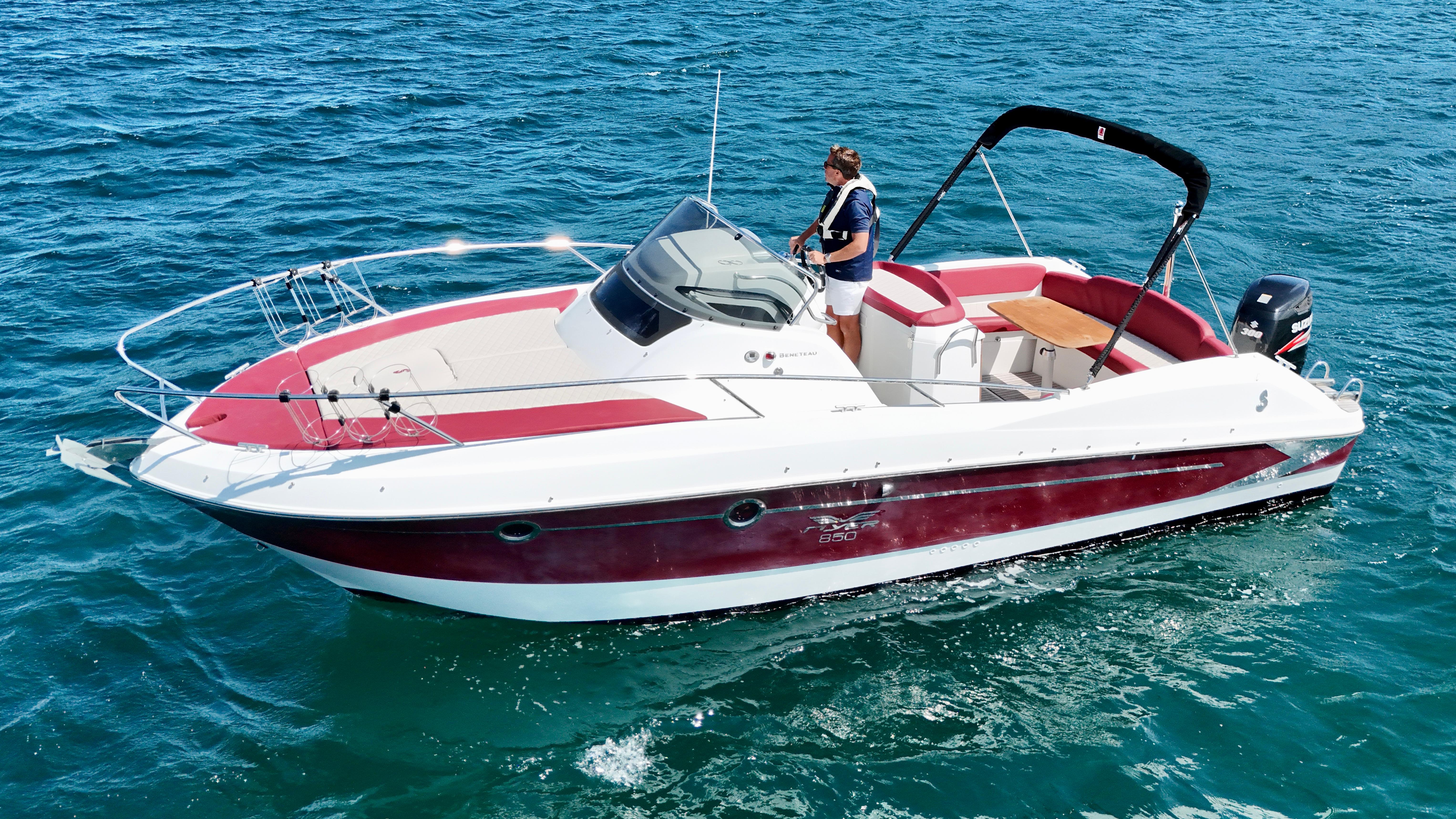 2012 Beneteau Flyer 850 SUNdeck