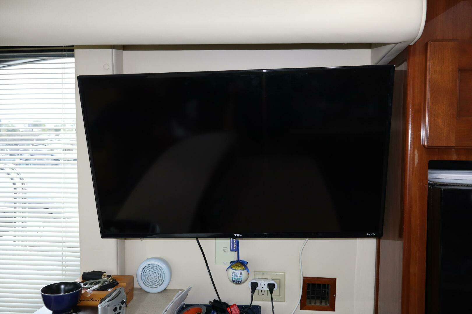 2006 Bluewater 5200 - Image 25