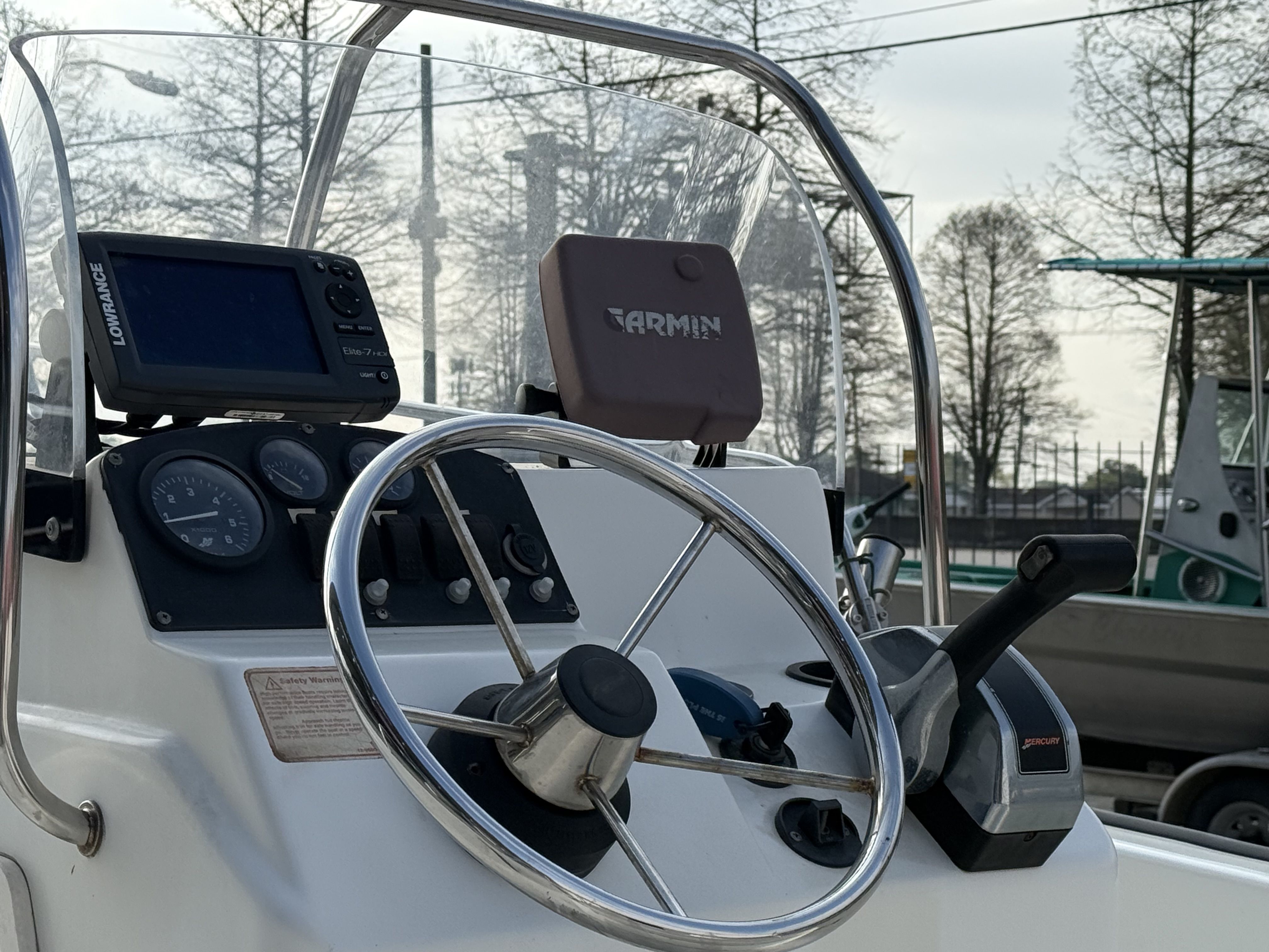 2005 Boston Whaler 17 Montauk - 12