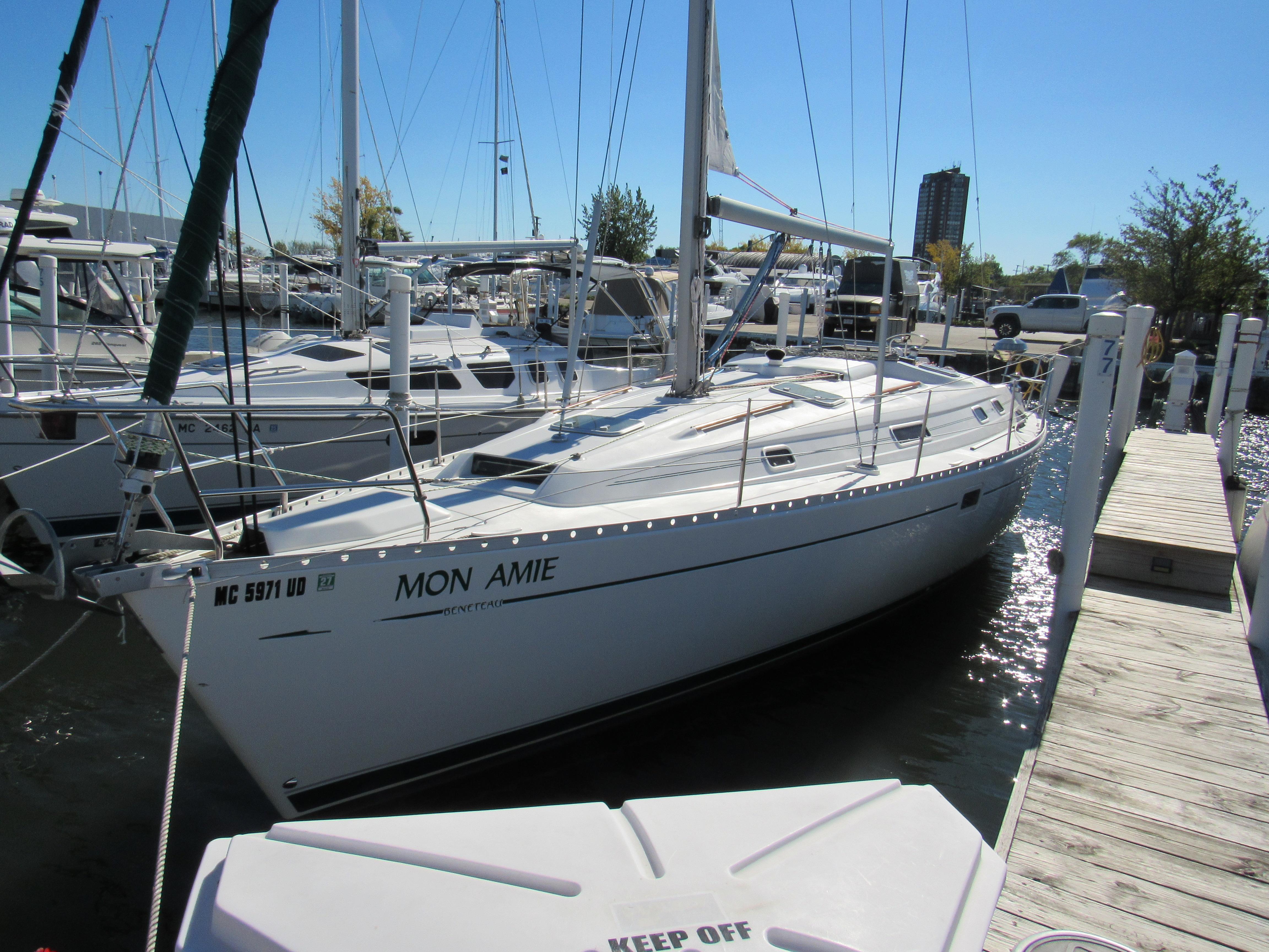 1999 Beneteau 381