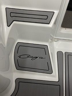2007 Baja 35 Outlaw - 10