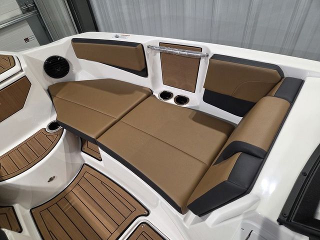 2026 Yamaha Boats 222SD - 27