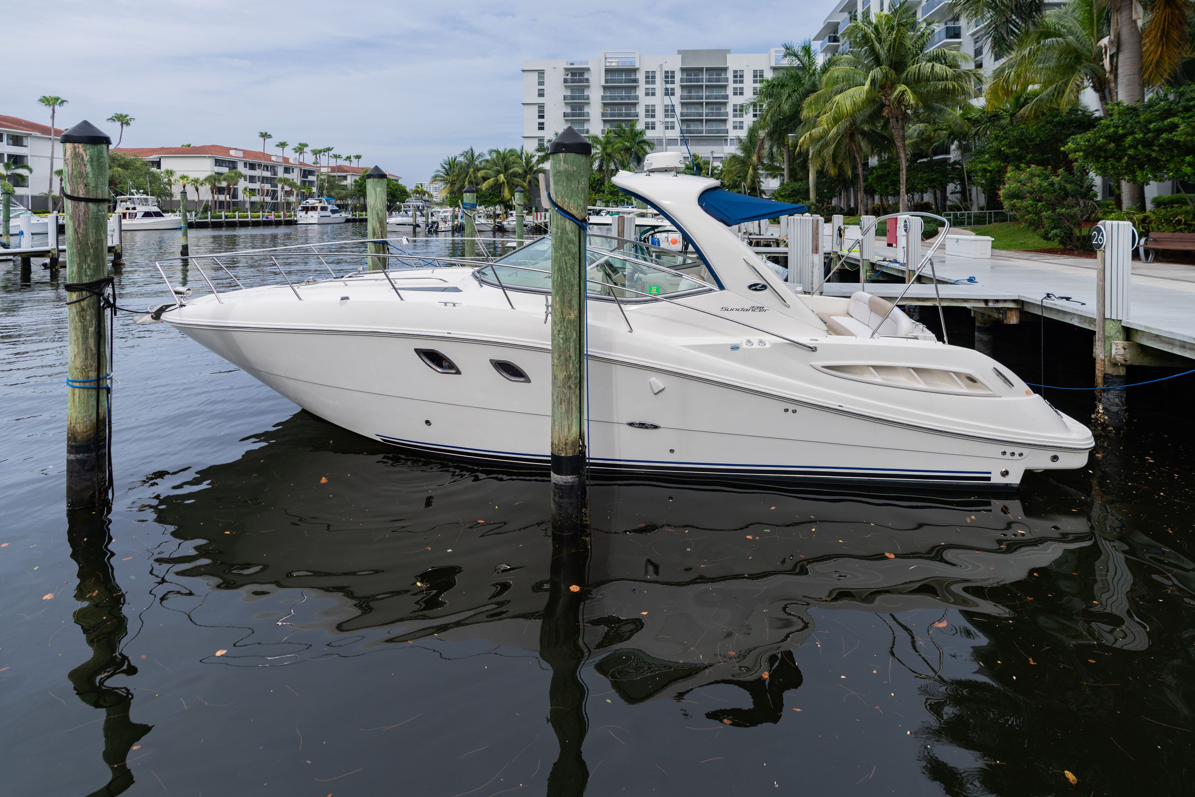 2010 Sea Ray Sundancer 330 - 8
