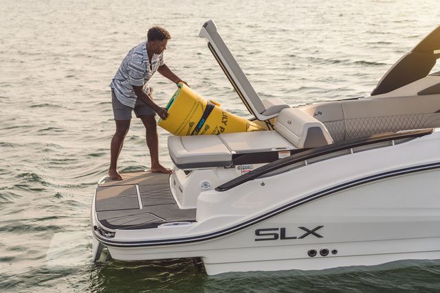2026 Sea Ray SLX 280 - 4