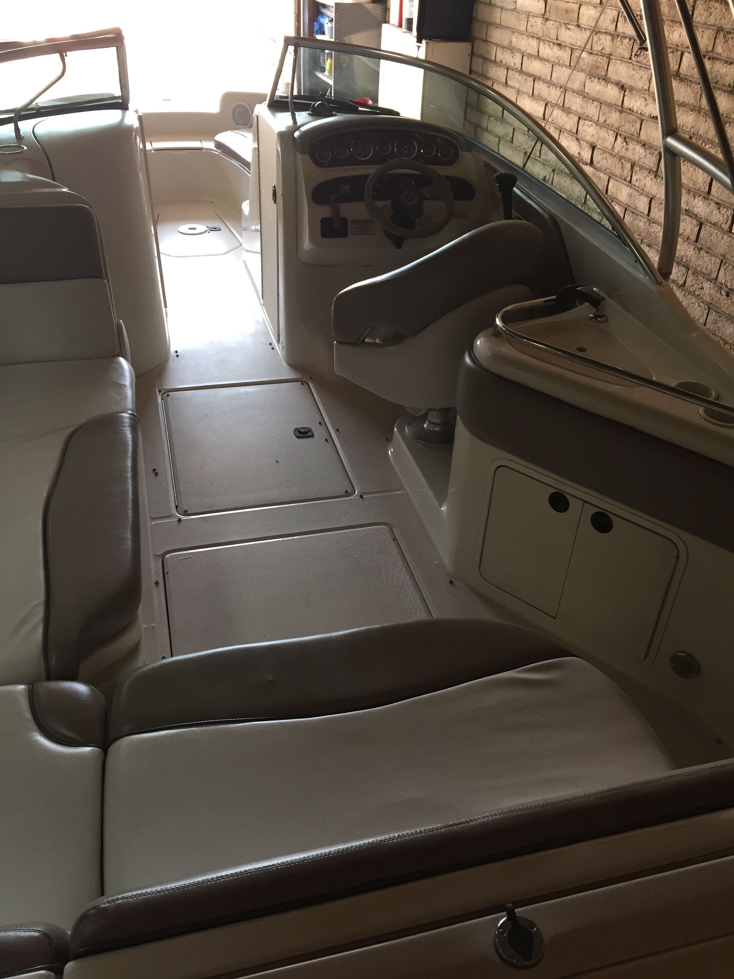 2002 Sea Ray 220 Sundeck - 5