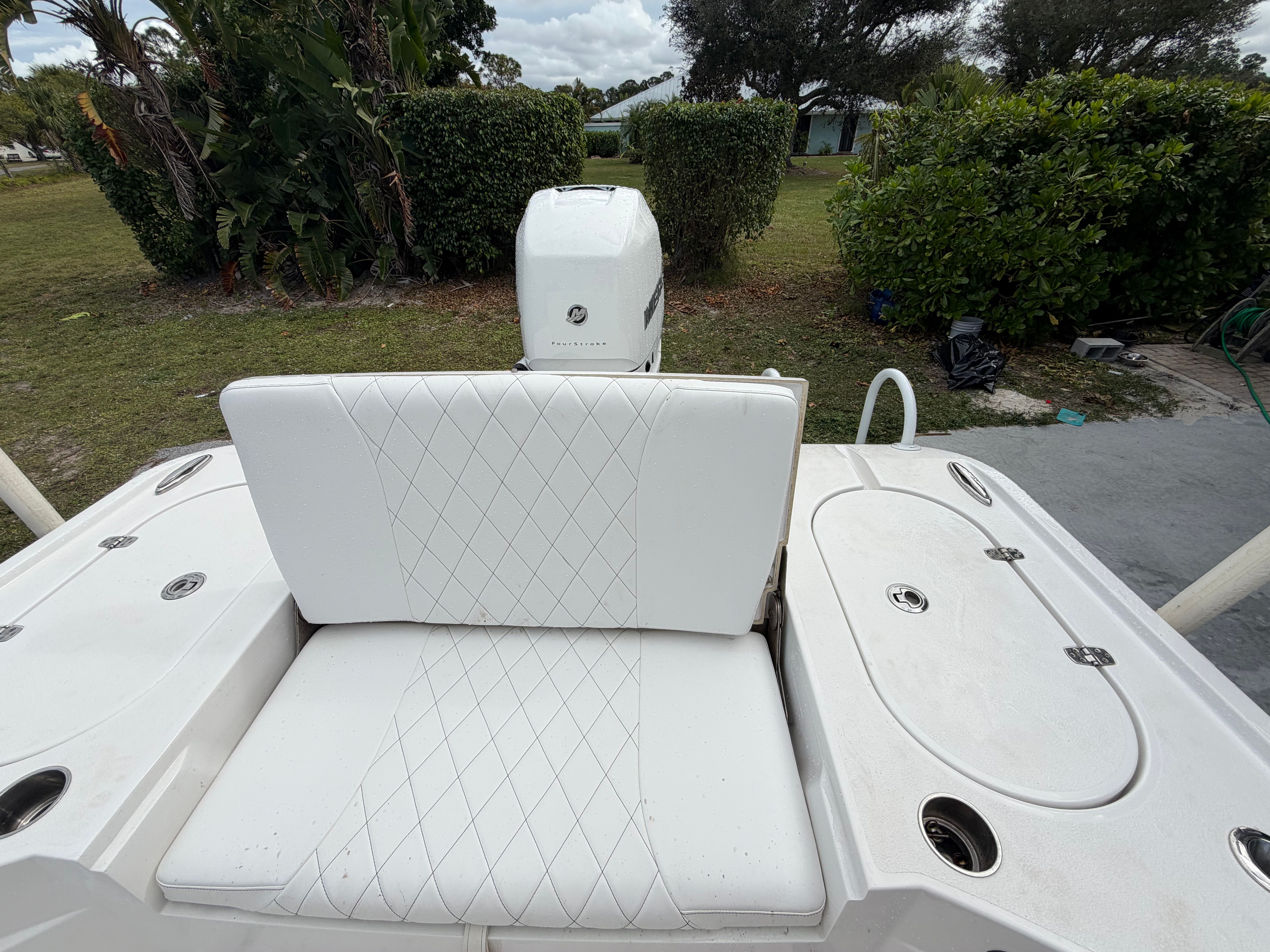 2022 Blazer Bay 2700 Hybrid - 6
