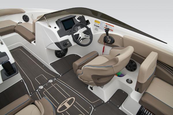 2026 Tahoe 210 S - 36