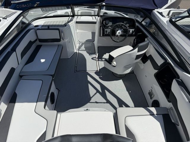 2026 Yamaha Boats AR195 - 8