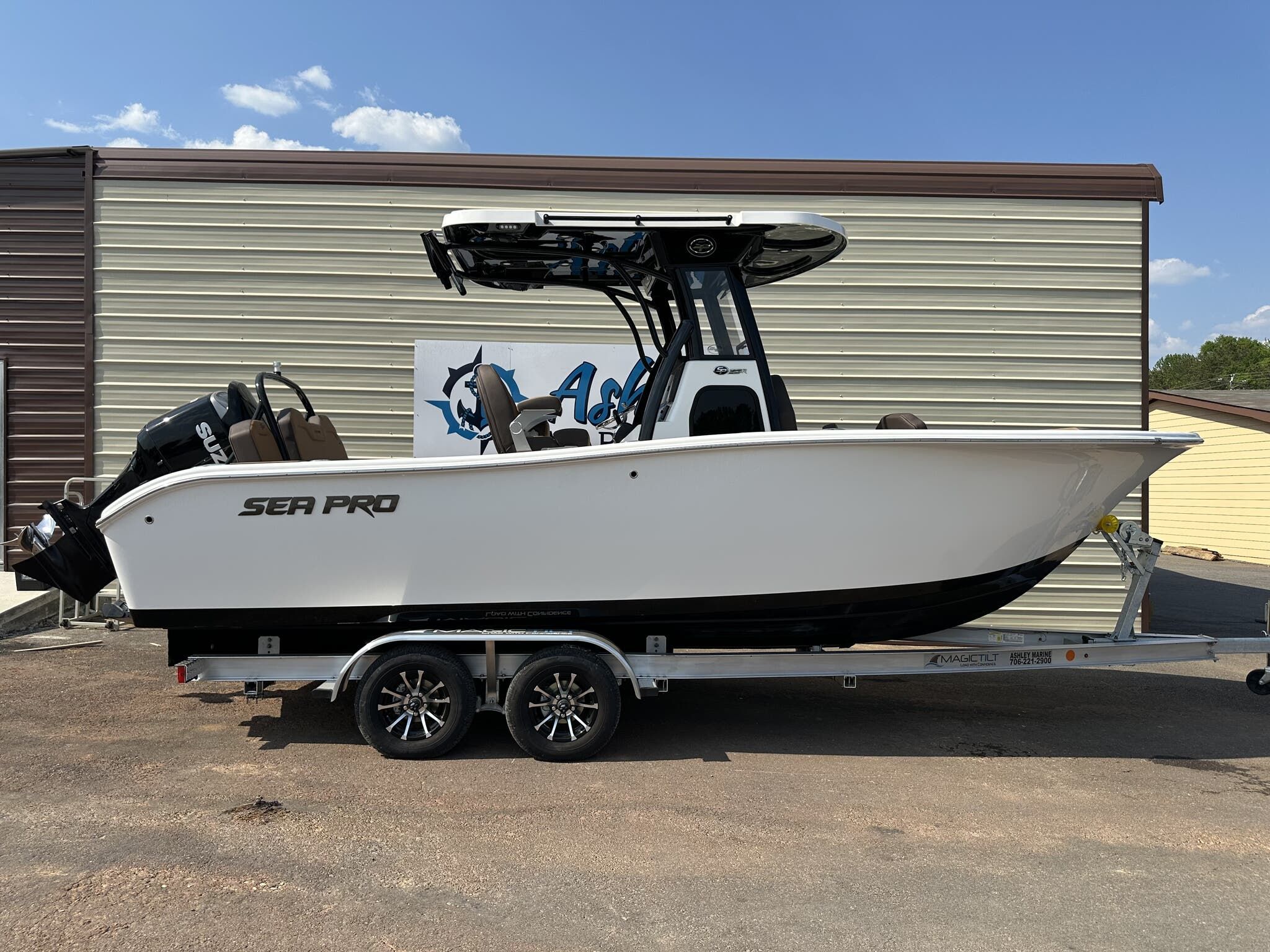 2026 Sea Pro 245FLX R