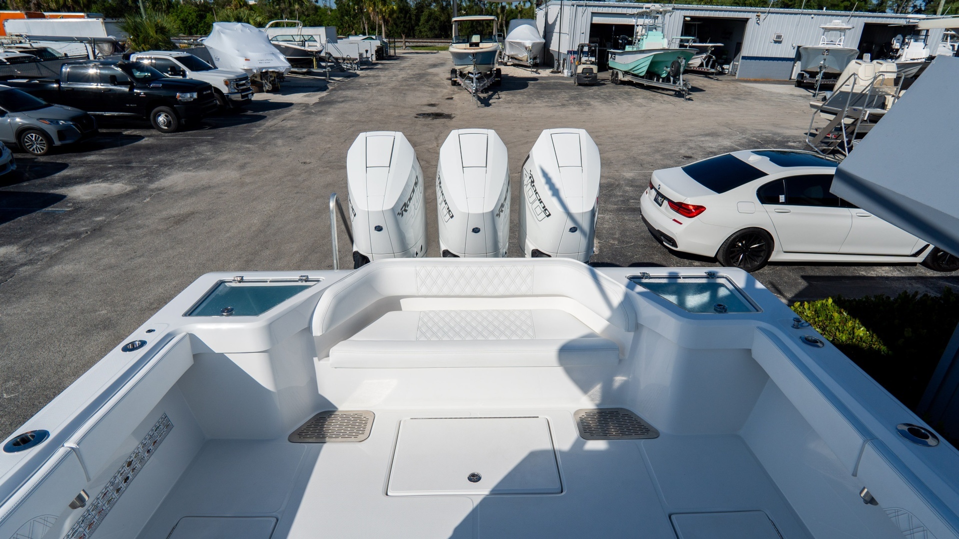 2025 Front Runner 36 CC - Image 8