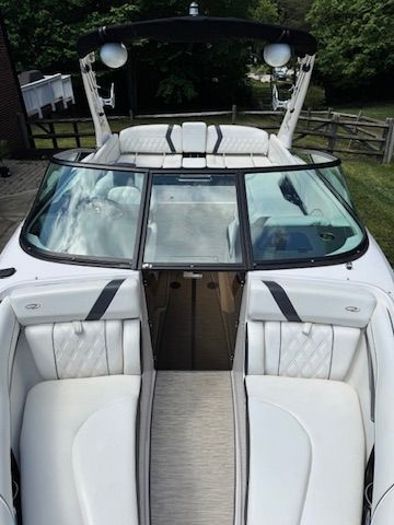 2018 Regal 23 RX Surf - 5