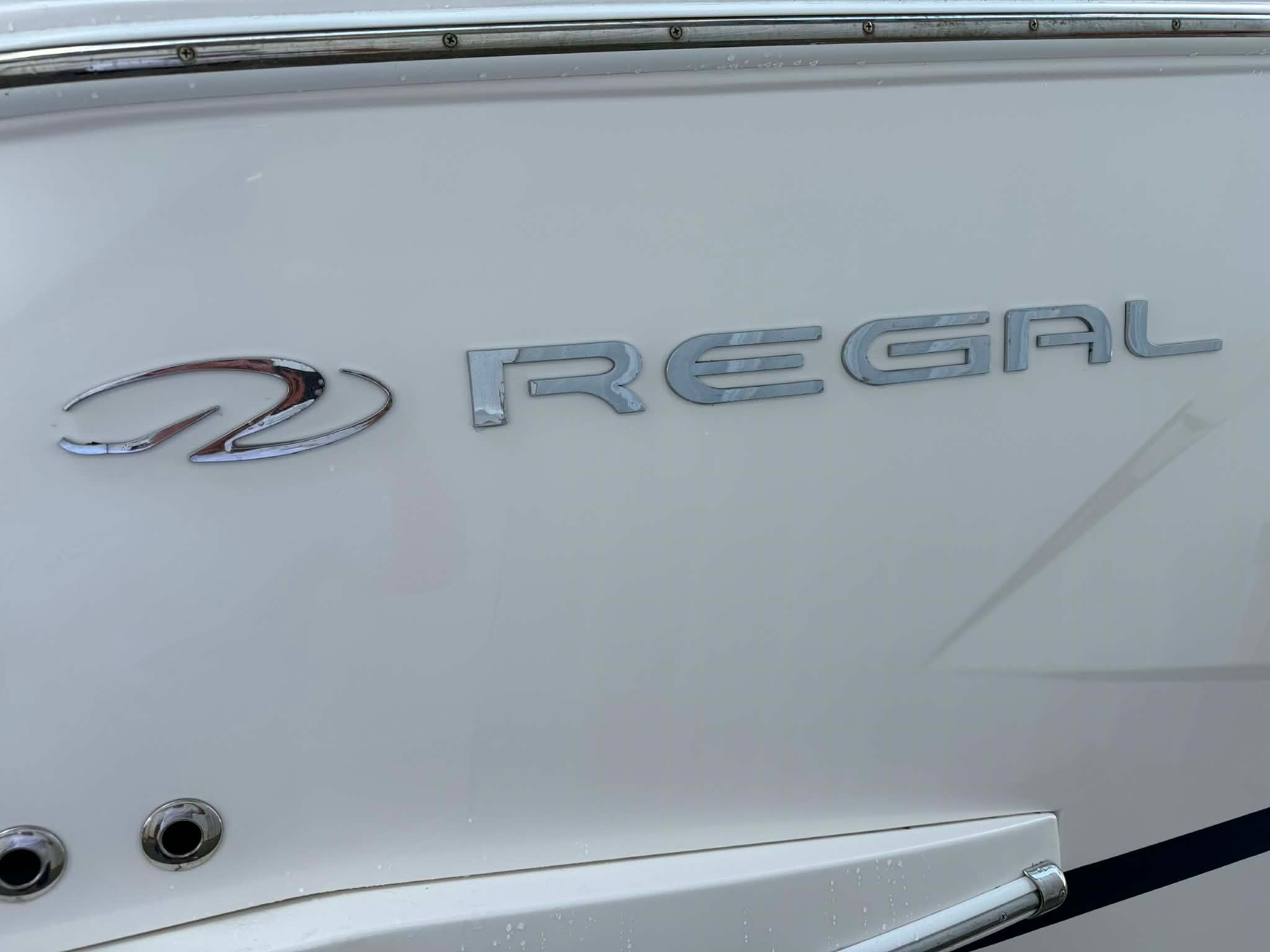 2016 Regal 28 Express - 22