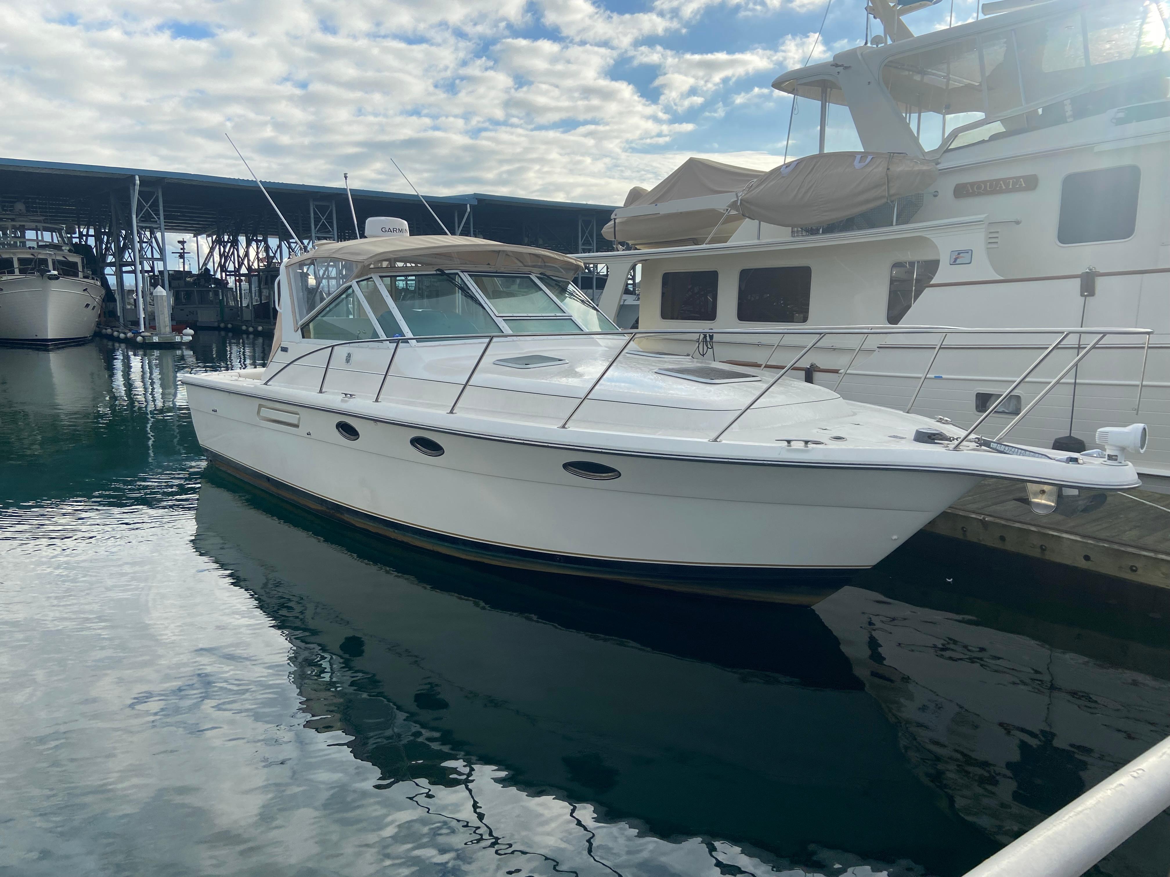2000 Tiara Yachts 3100 Open