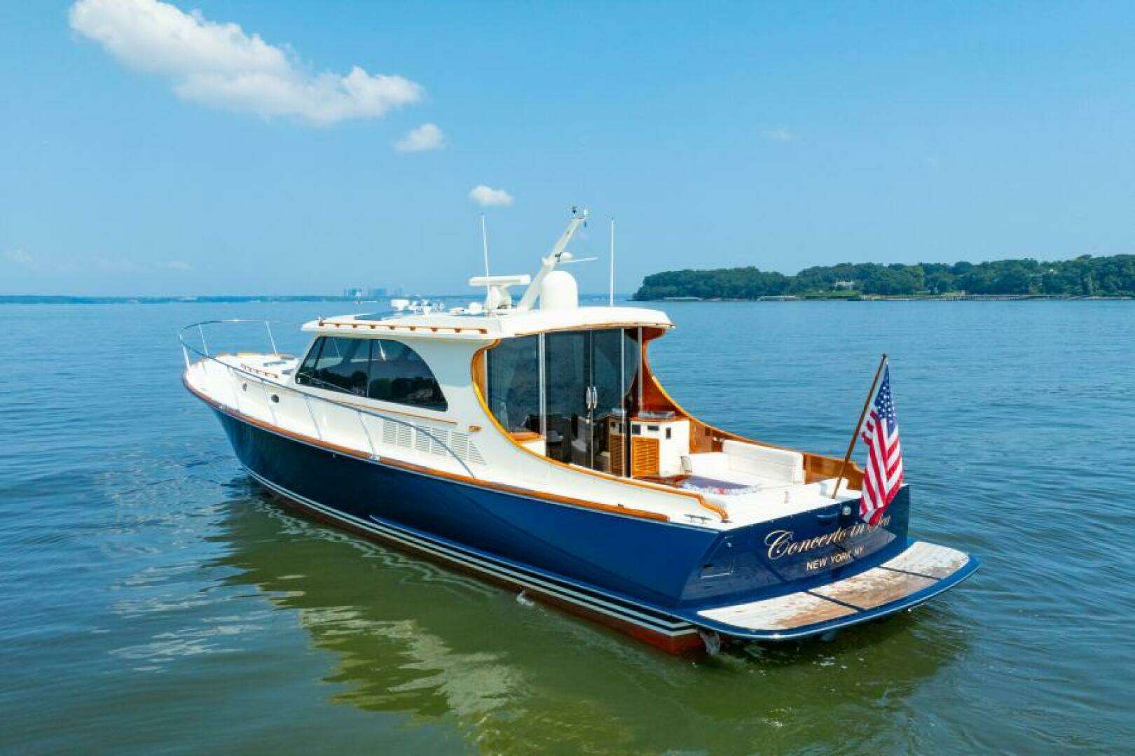 2012 Hinckley Talaria 48 - Image 5