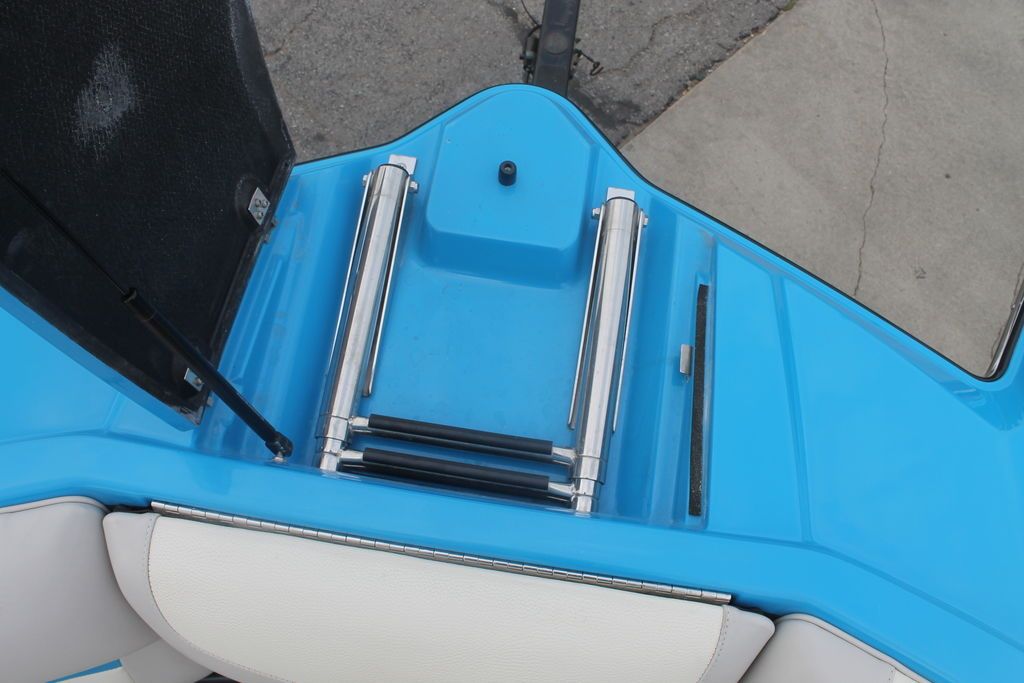 2013 Malibu Wakesetter 24 MXZ - 16