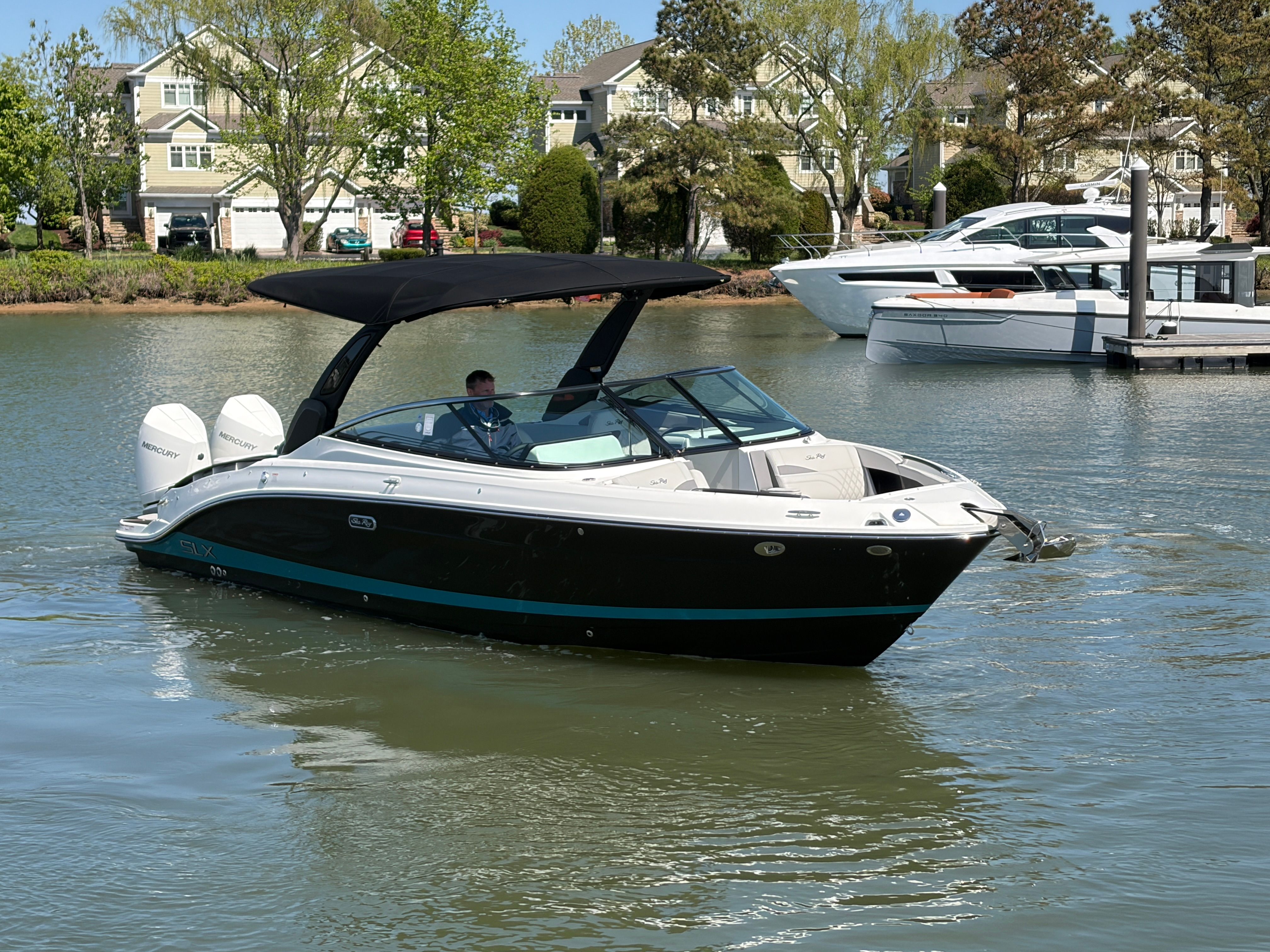 2026 Sea Ray SLX 280 Outboard