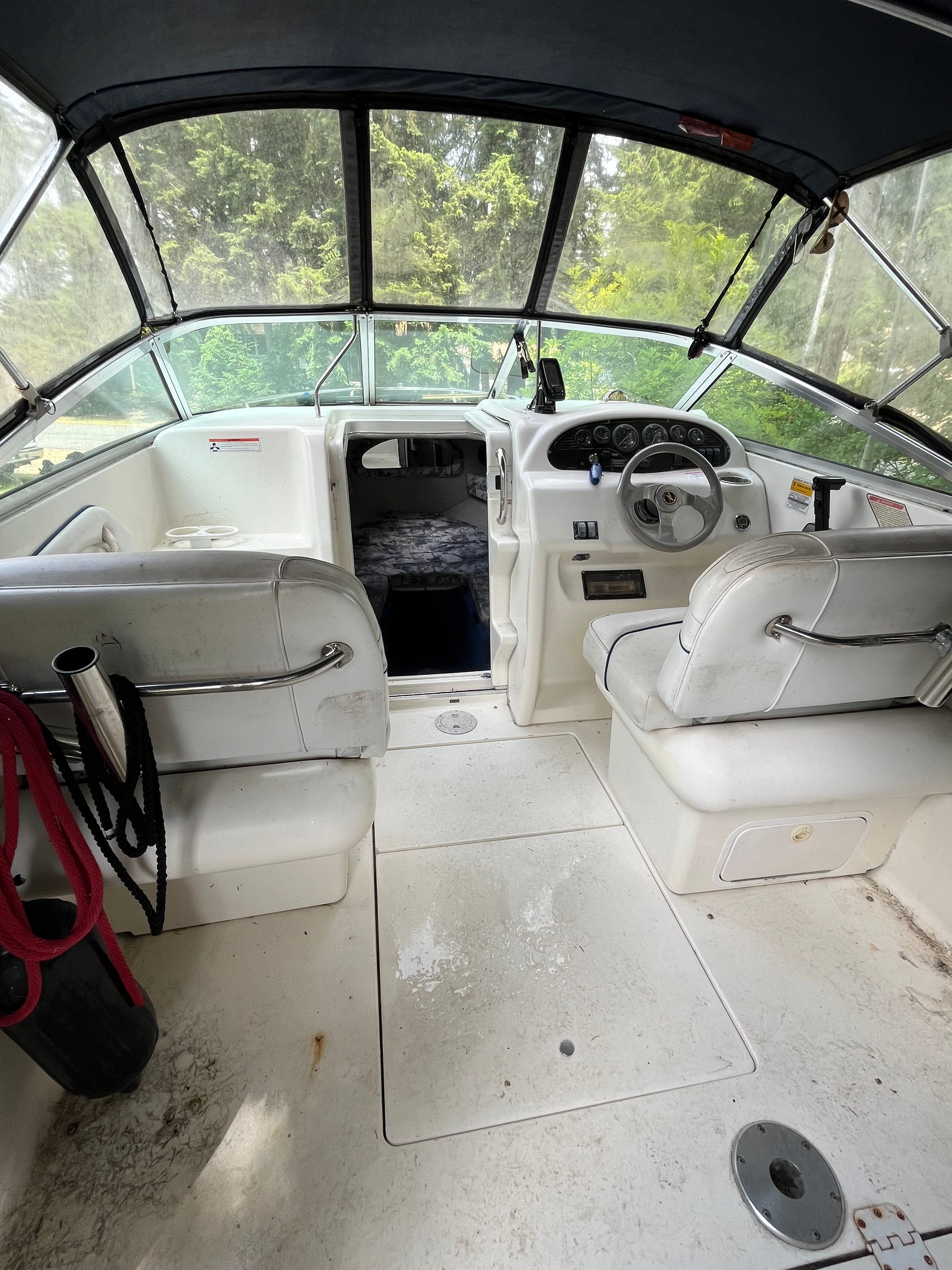 1998 Sea Ray 215 Express Cruiser - 3