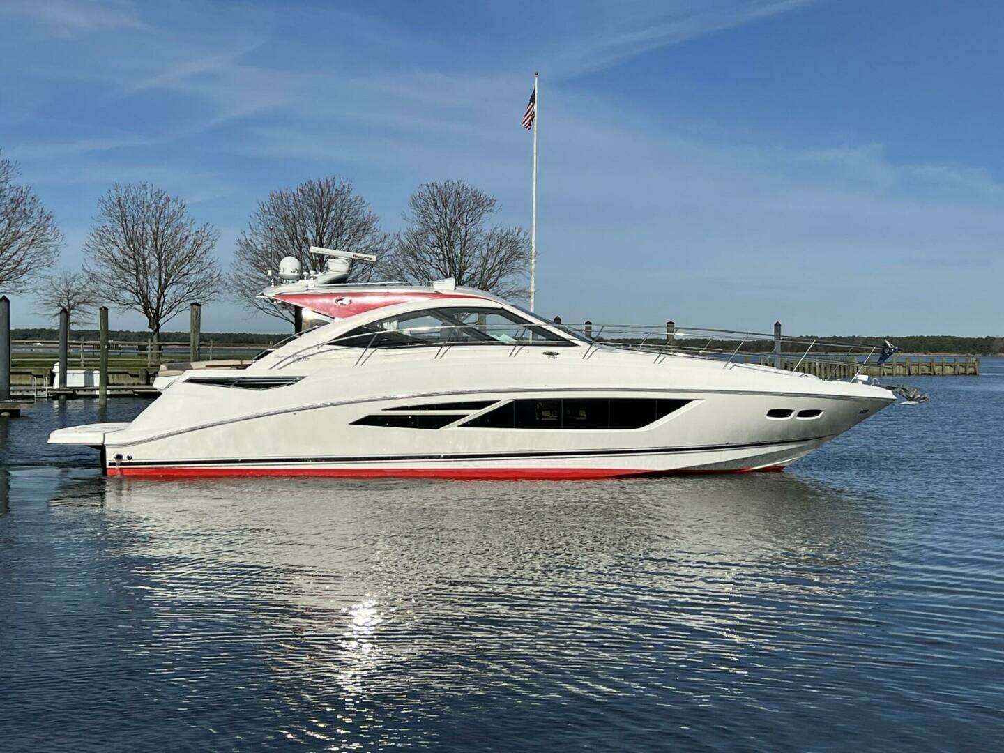 2016 Sea Ray 510 Sundancer - Image 2