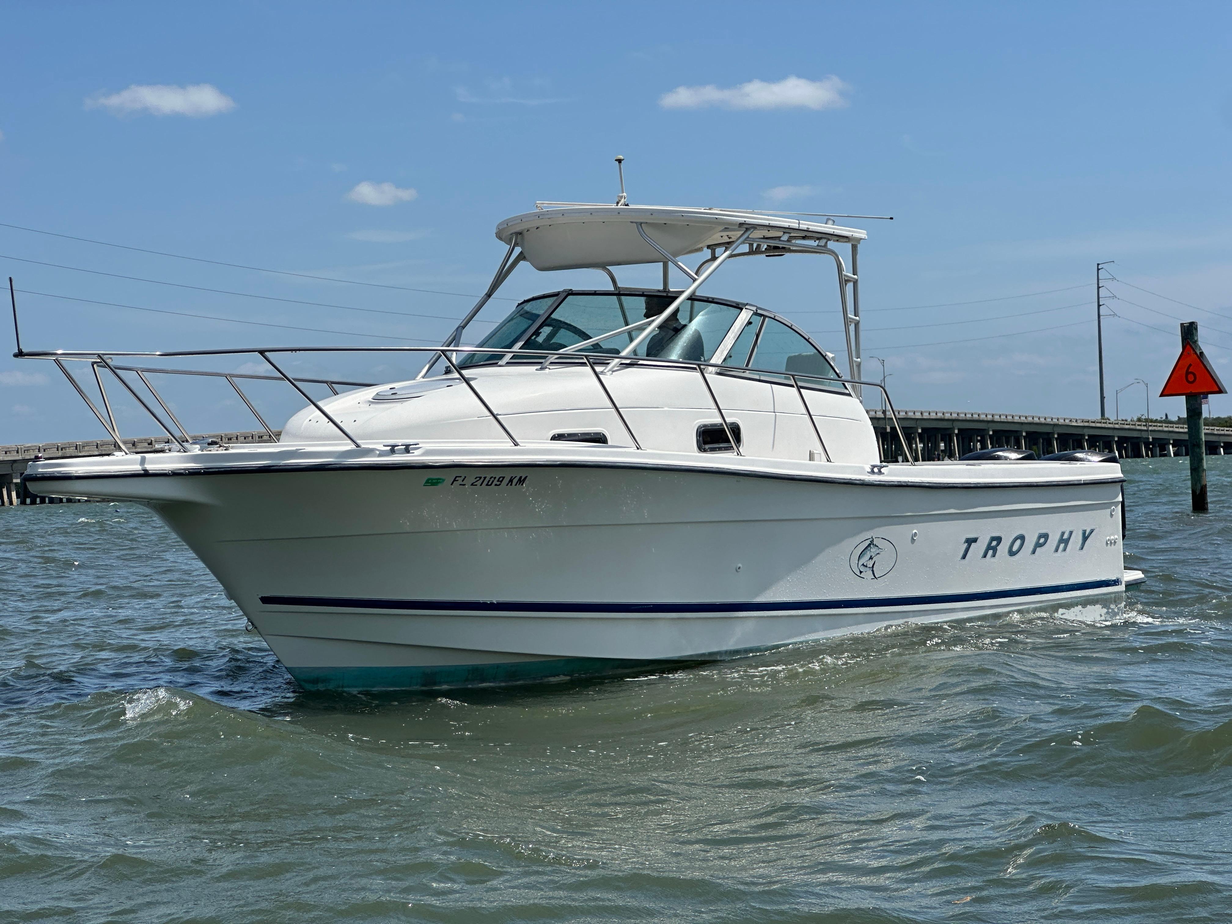 1998 Trophy 2902 Walkaround