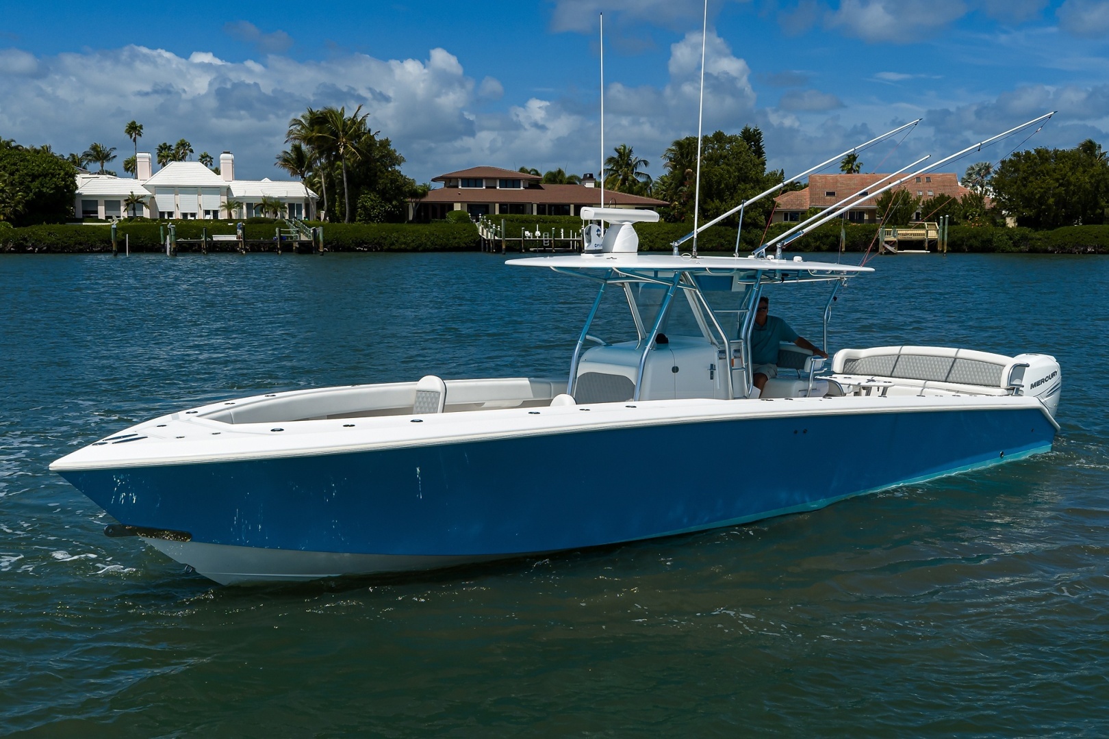 2013 Bahama 41 Center Console - Image 31