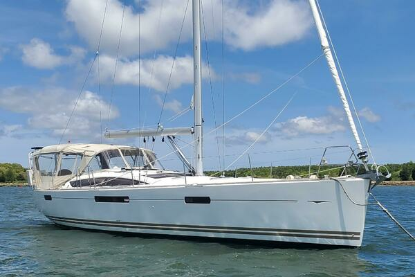 2012 Jeanneau 53