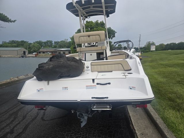 2022 Yamaha Boats 195 FSH Sport - 22